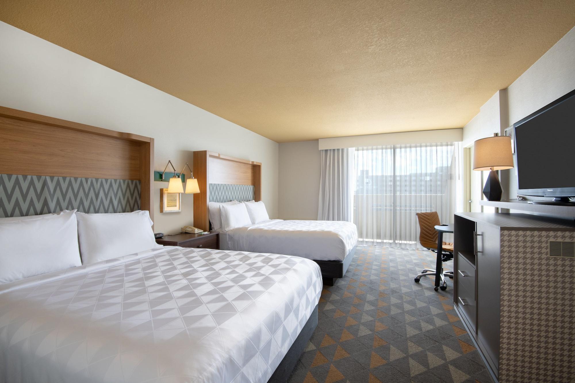 Holiday Inn Denver East By Ihg Kültér fotó